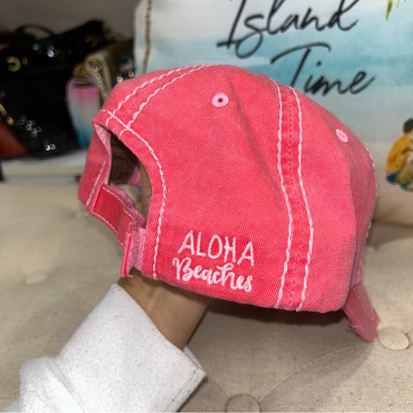 Funky Junque NWT! Coral Aloha Beaches Embroidery Distressed Patch Hat One Size - Picture 6 of 10